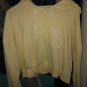 crop sweatshirt